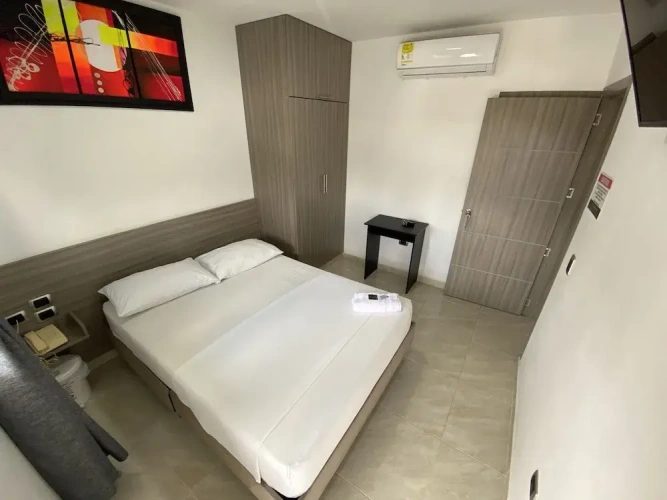 Economy Sextuple room
