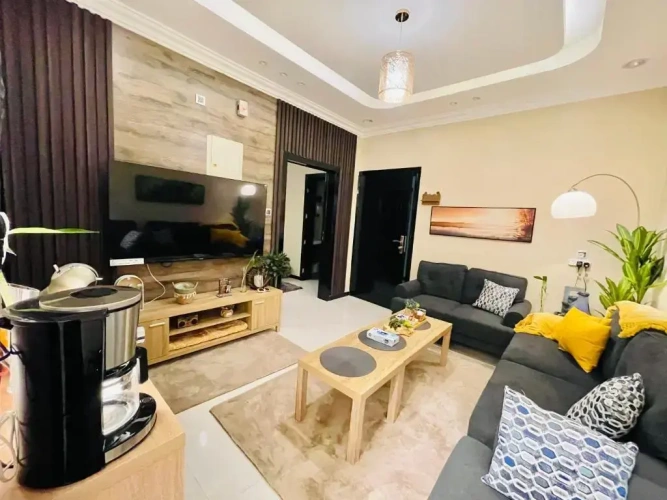 1 Bedroom Apartment