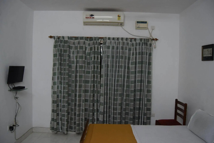 Sunshine Hospitalities