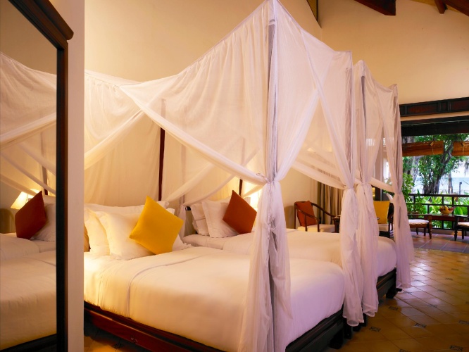 Superior room with balcony and with sea view