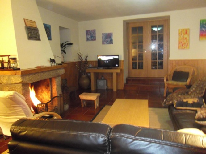 3 Bedrooms Cottage