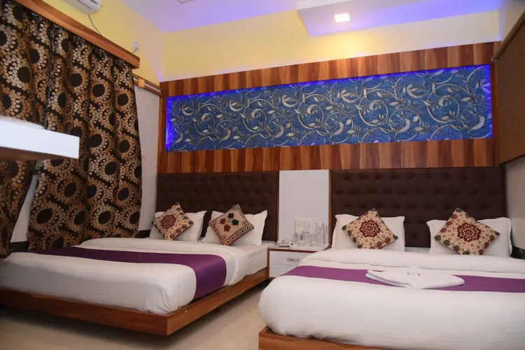 Hotel Royal Inn