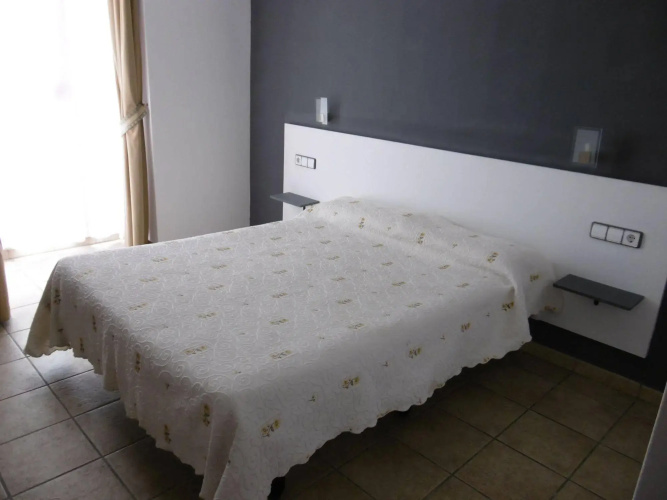 HOTEL ORENETA - Gironella