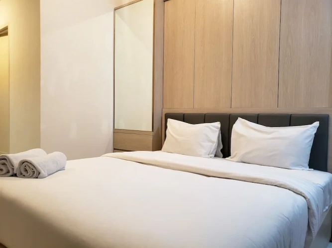 2 Bedrooms Studio