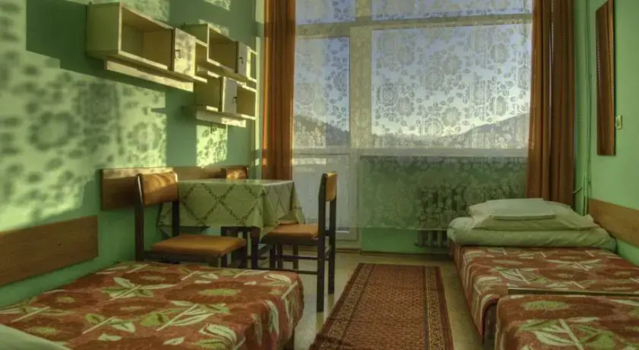 Hostel - Schronisko Młodzieżowe Wiecha