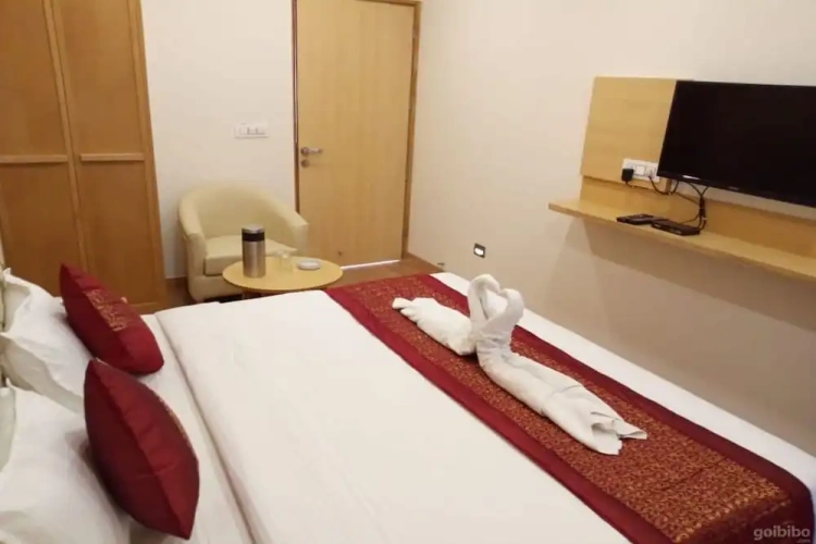 Superior Double room with city view
