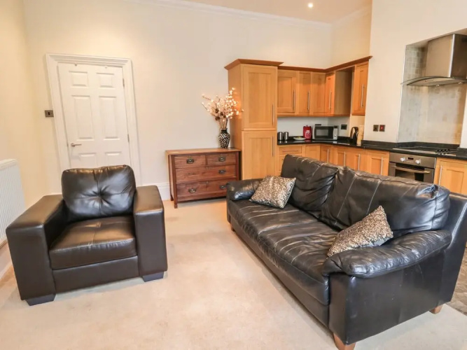 Flat 4