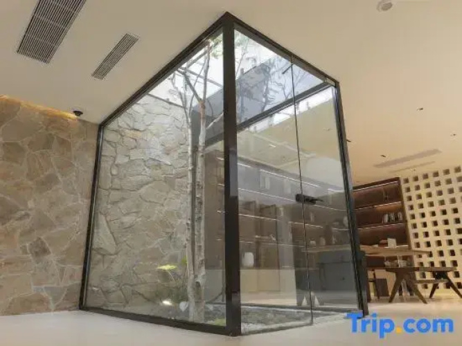 Silent Stay Villa Hotel