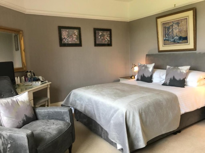 Standard Double room with view