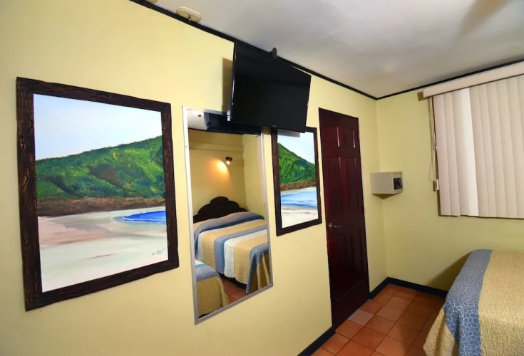 Standard Quadruple room with balcony and with view