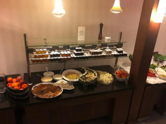 Listana Hotel