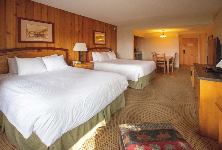 Superior Quadruple room with view