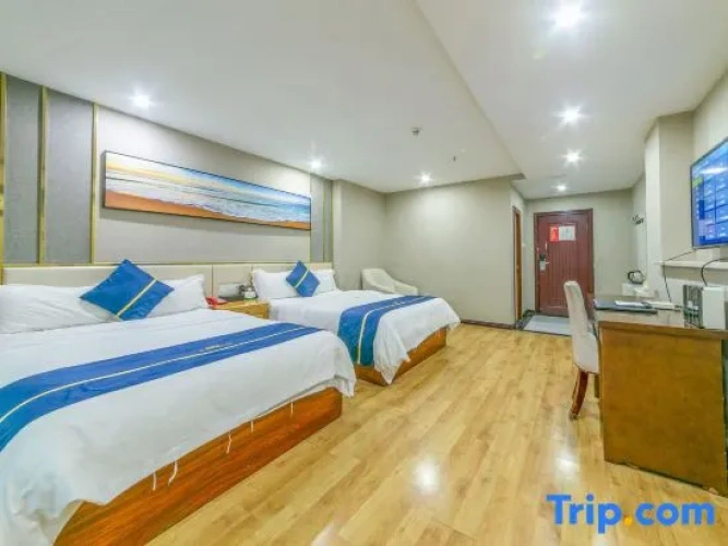 Deluxe Quadruple room