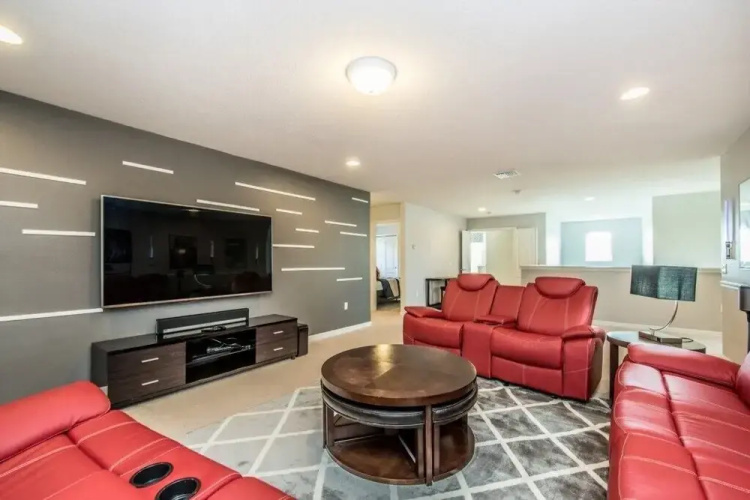 Nice Court Villa Windsro At Westside