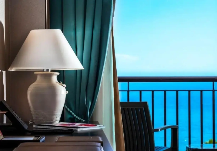 Classic Double room with balcony and with sea view