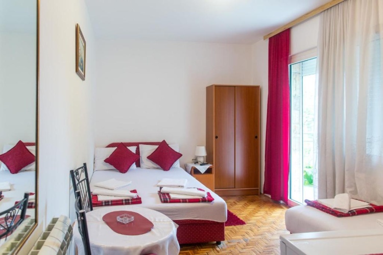 Standard Triple room with balcony and with view