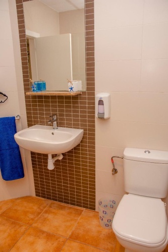 2 Bedrooms Apartment