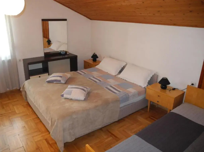 Apartment Biro 41 pax