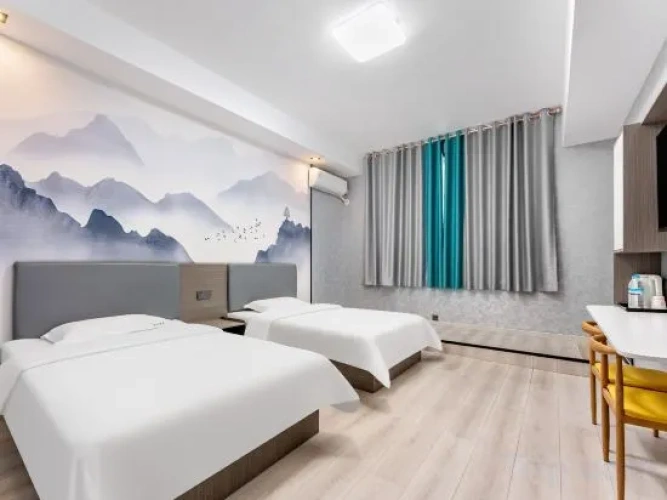 Manzhou Hotel (Zibo Zhoucun Tianxiang Park)