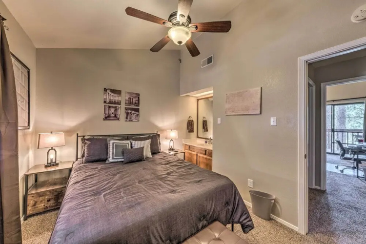 Forested Ruidoso Condo w/ Deck & Fireplace!