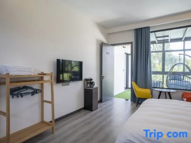 Deluxe Double room with view