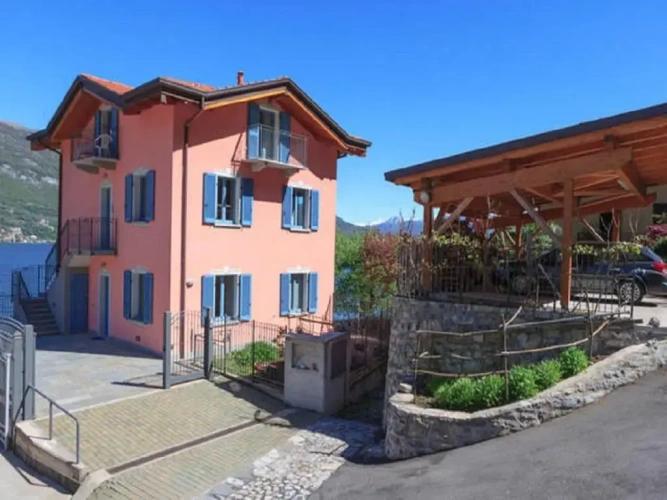 2 Bedrooms Double Attic Apartment