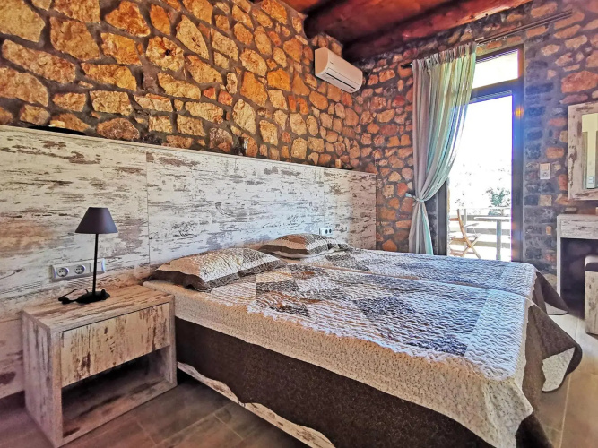 Souda Bay Cottage