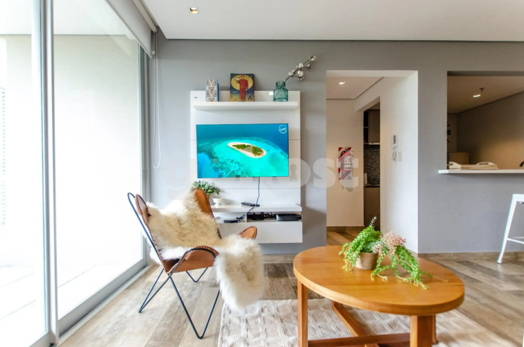 Acogedor apartamento con balcón y parilla 1D002