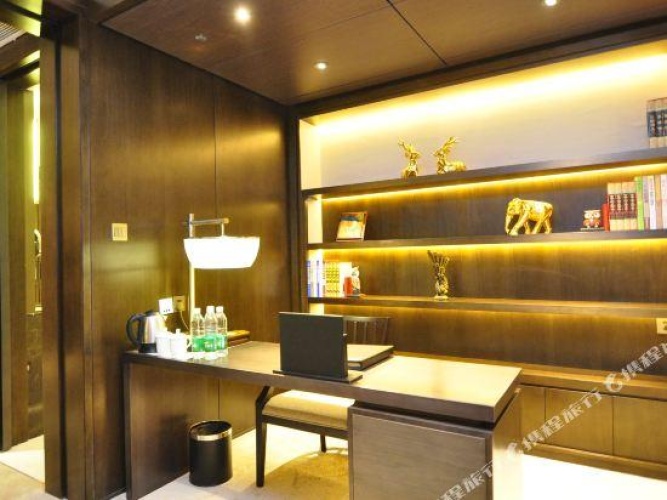 Business Double Suite