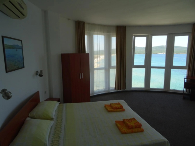 Dobrevi Guest House