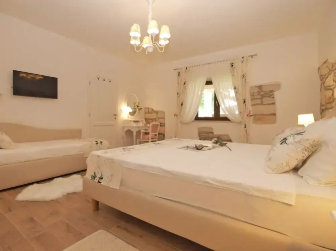 Apartment 1654