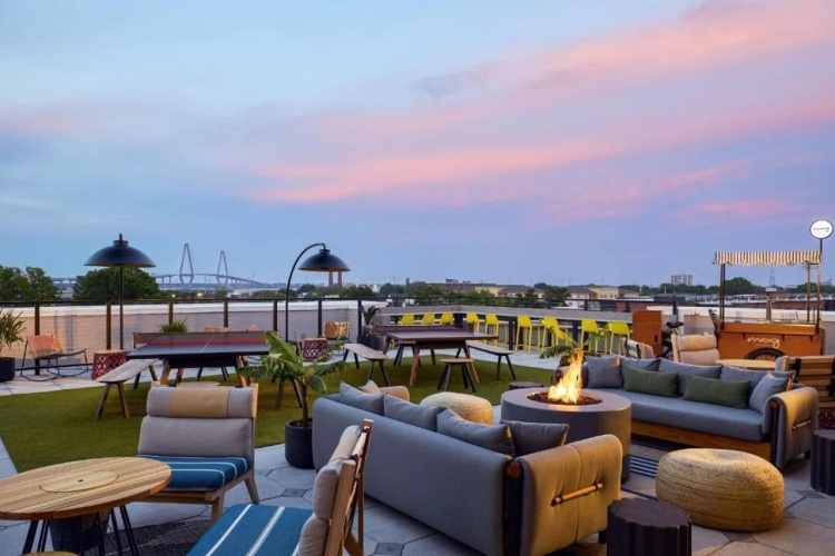 Moxy Charleston Downtown photo 15