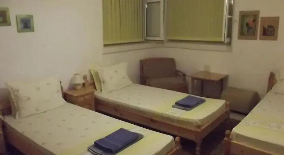 Plamena Guest Rooms