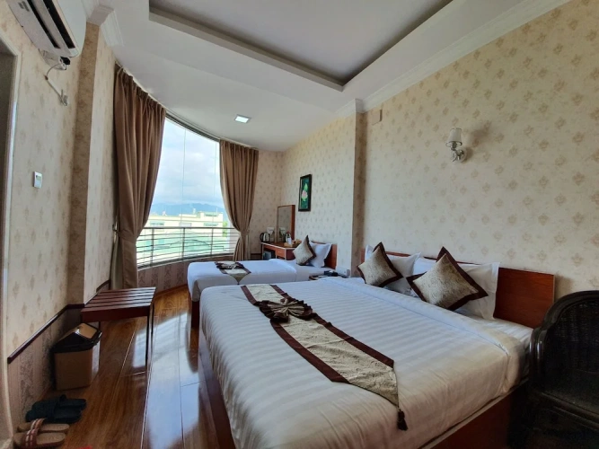 Standard Triple Family room