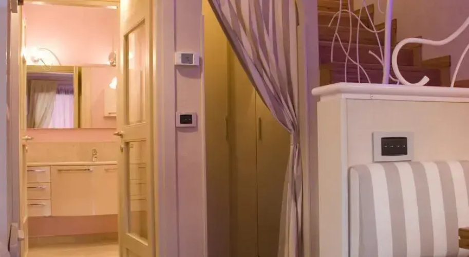 Royal Suite Home
