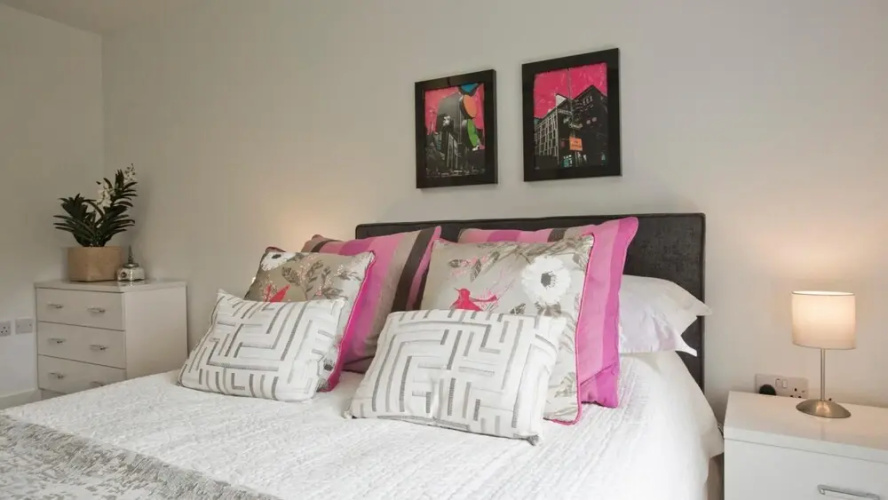 Modern 2 Bed Apartment in Aberdeen
