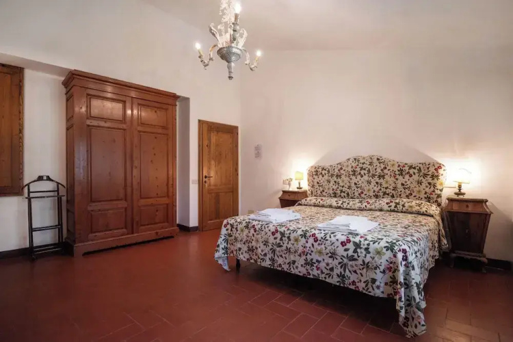 Green Hill Apt In Tuscan Countryside