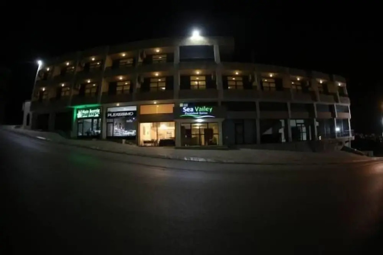 Sea Valley Suites