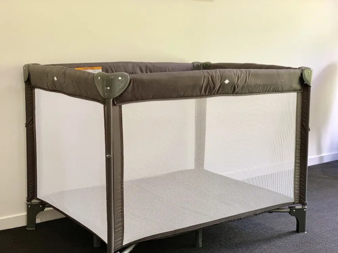 DAYDREAM Spcaious & Comfortable with Water Views
