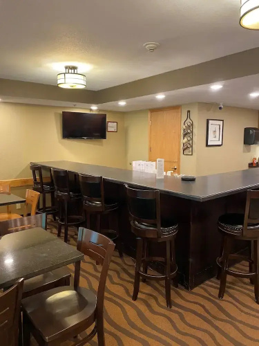 AmericInn Algona