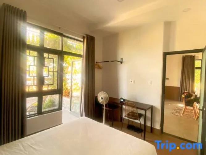 3 Bedrooms Villa with garden view