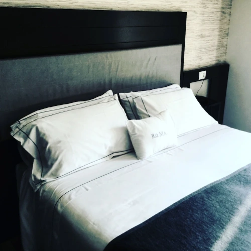 Comfort Triple Basement room