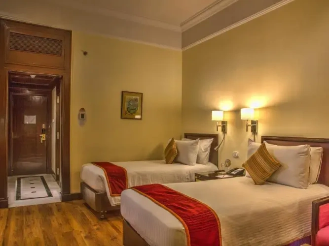 Standard Single room with city view
