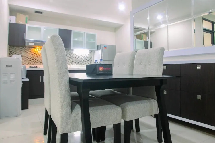 Spacious 2BR Hampton's Park Apartment with Study Room