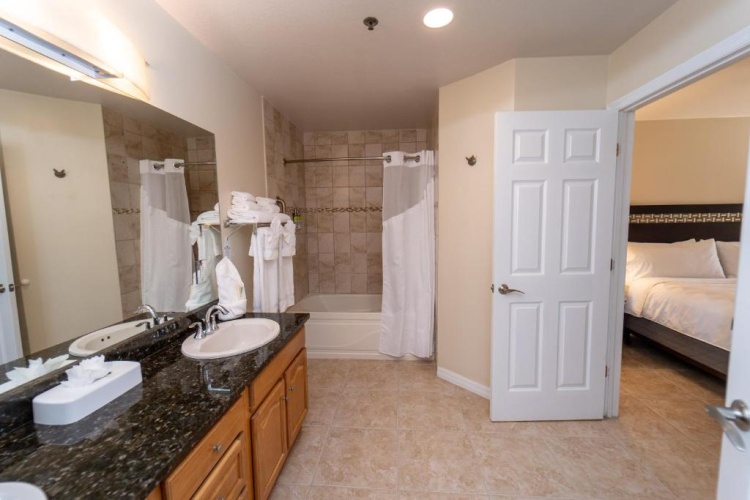 Holiday Inn Resort Grand Cayman photo 17