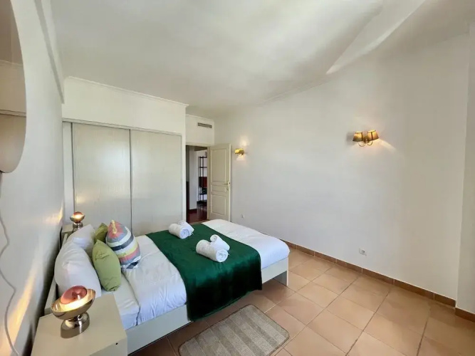 Albufeira Central 9 by Homing