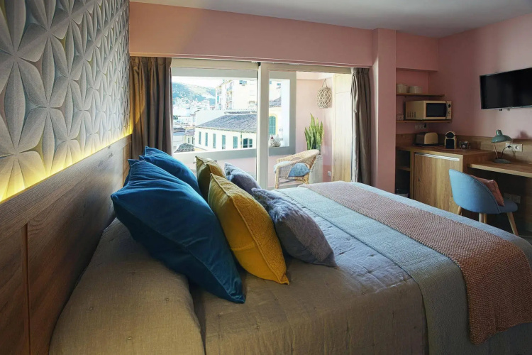 Alice Terrace Penthouse