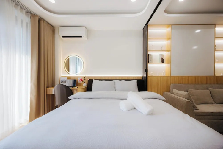 Wisteria Luxury Apartment