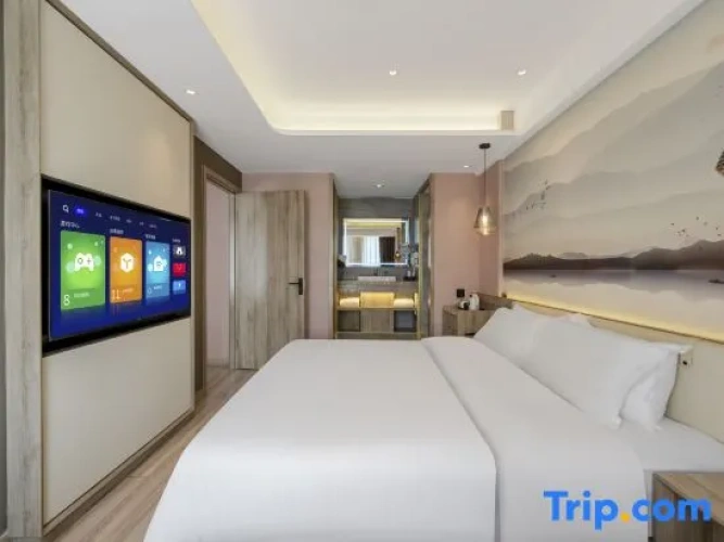 1 Bedroom Suite with view