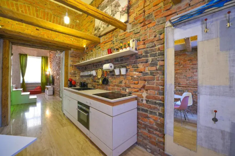 Michael Weiss Apartment